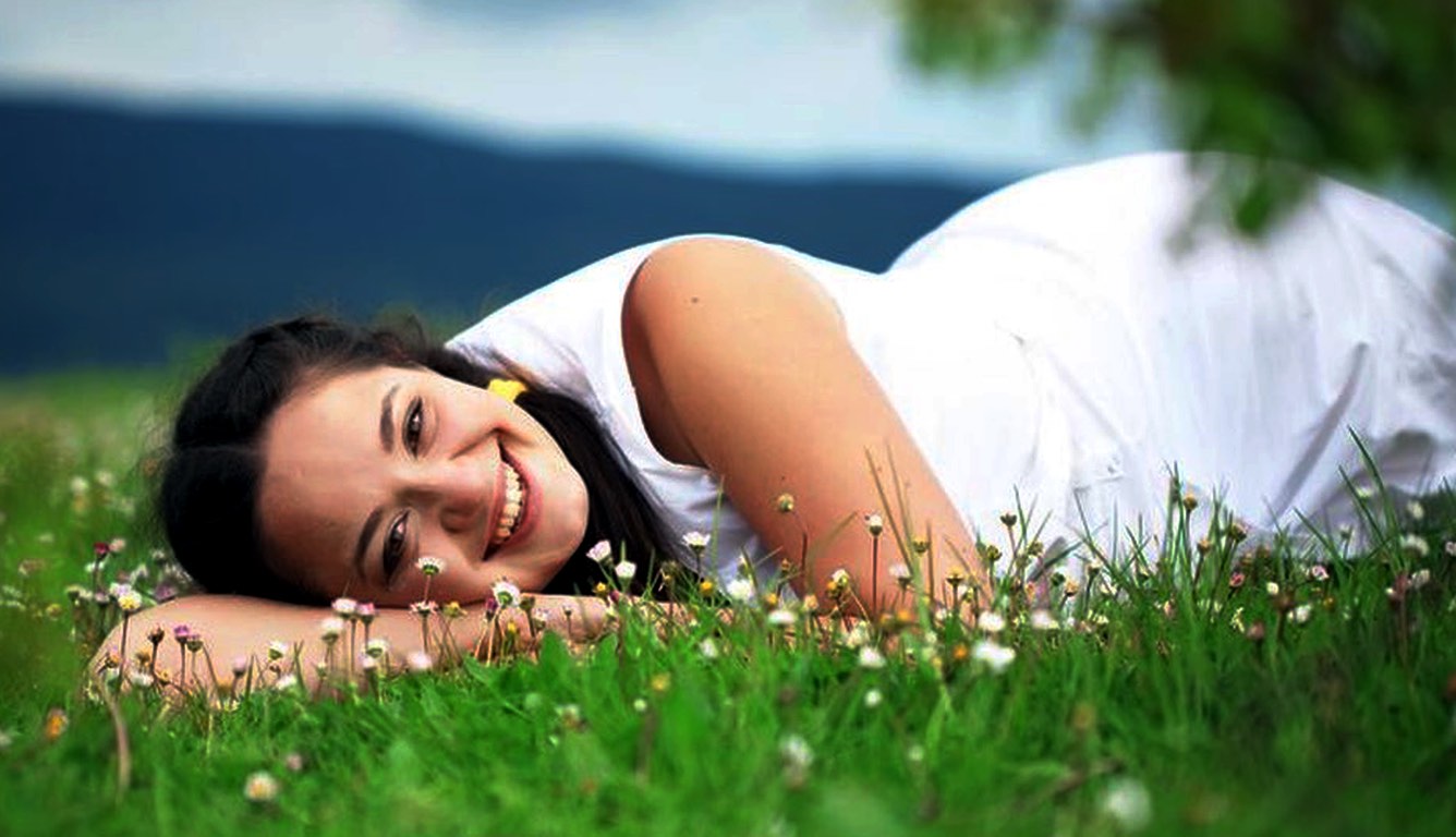 Photo de femme en image de fond